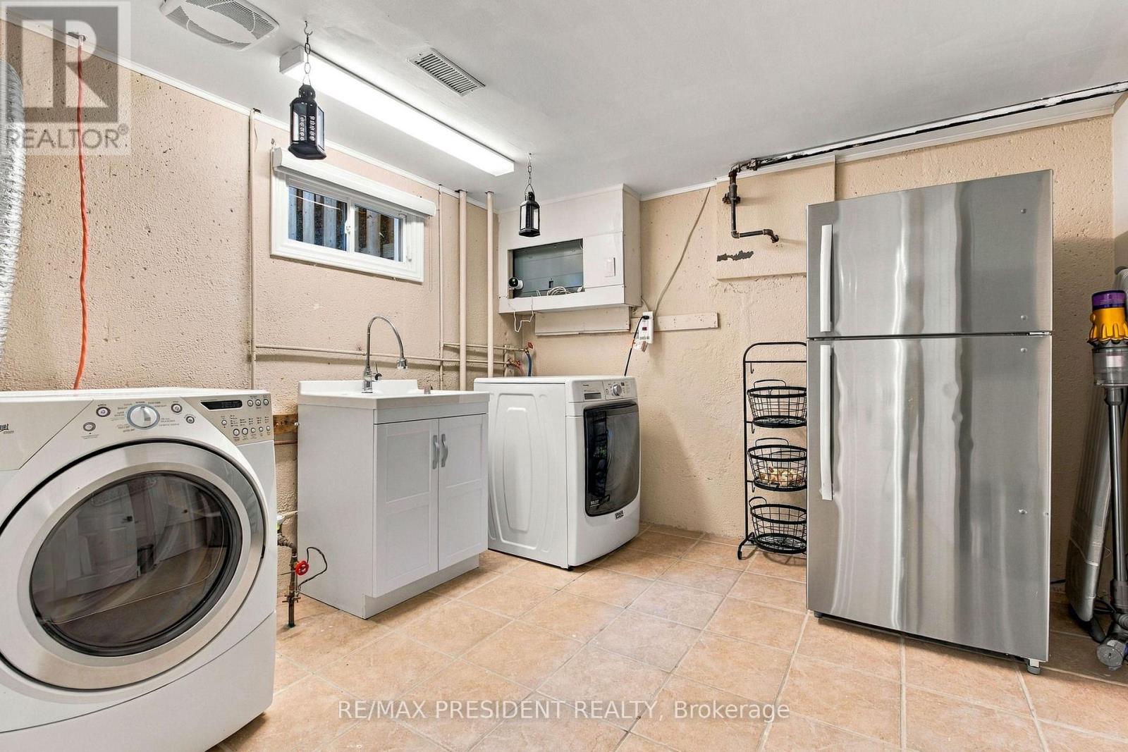 31 Core Crescent, Brampton, Ontario  L6W 2G6 - Photo 34 - W13857240