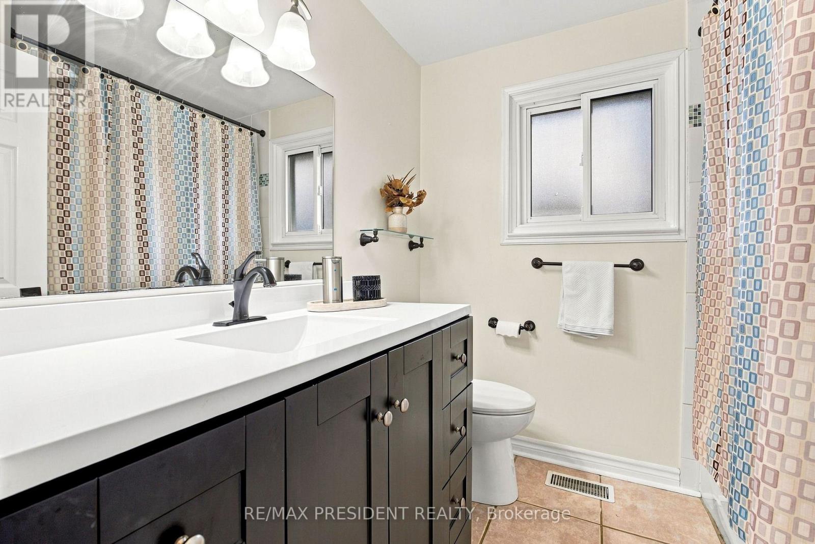 31 Core Crescent, Brampton, Ontario  L6W 2G6 - Photo 30 - W13857240