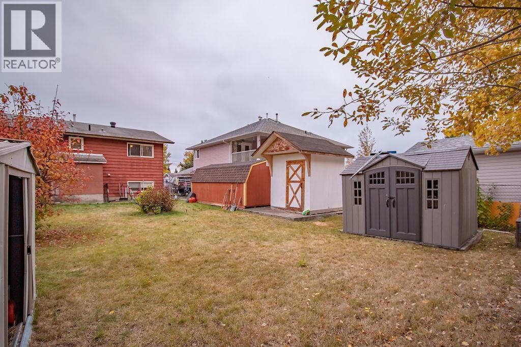 254 Elm Street, Fort St. James, British Columbia  V0J 1P0 - Photo 27 - R3171821