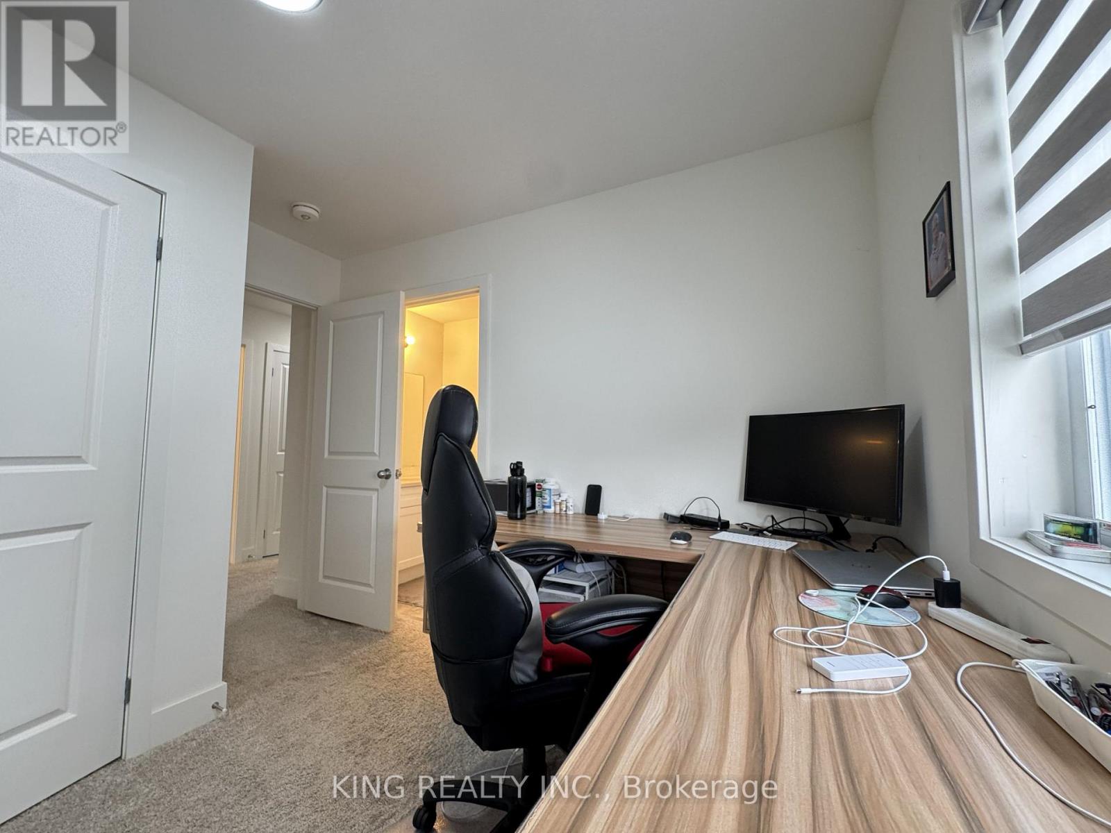 Upper - 1462 Twilite Boulevard, London North, Ontario N6G 3R5 - Photo 34 - X13857512