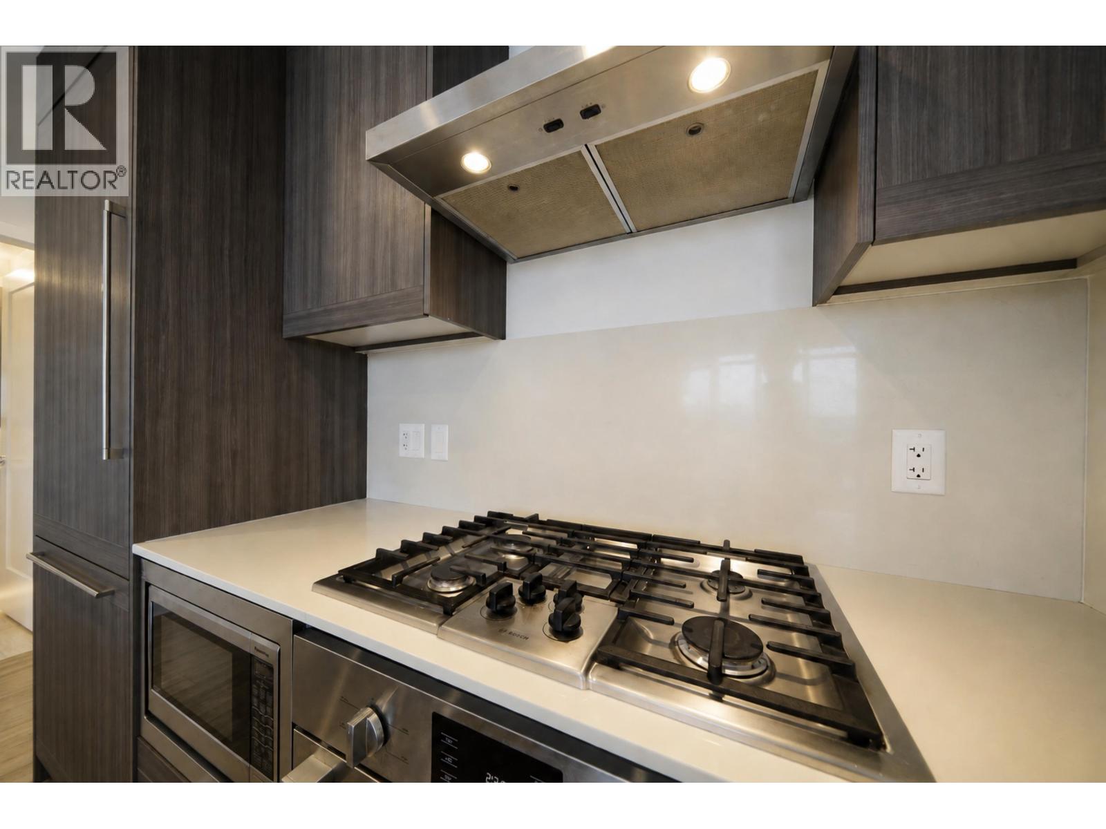 2004 2311 Beta Avenue, Burnaby, British Columbia  V5C 0M1 - Photo 8 - R3160277