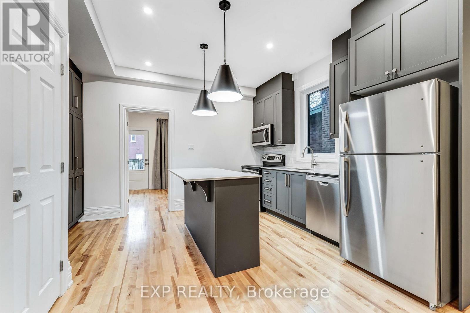 288 Arlington Avenue, Ottawa, Ontario K1R 5T2 - Photo 3 - X13857414