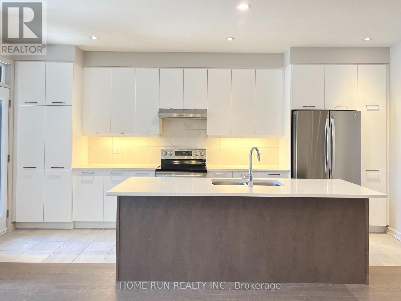 516 Borbridge Avenue, Ottawa, Ontario K4M 0H9 - Photo 3 - X13857446