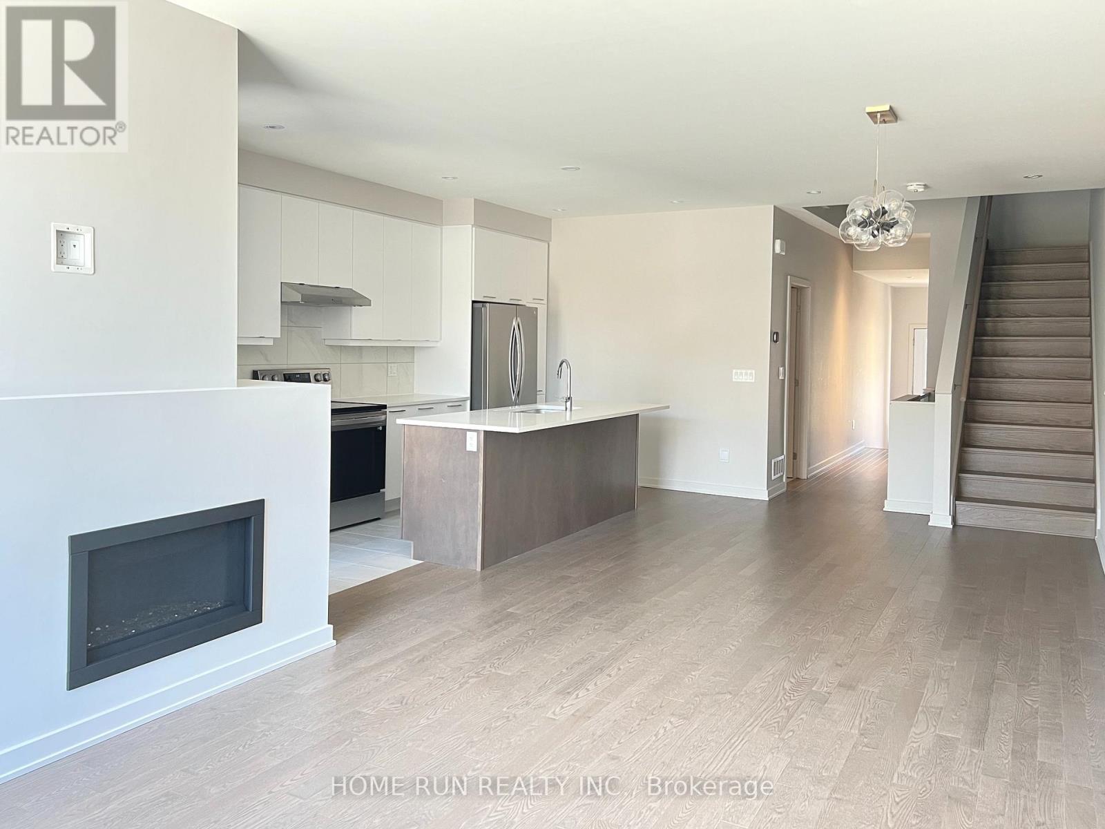 516 Borbridge Avenue, Ottawa, Ontario K4M 0H9 - Photo 4 - X13857446