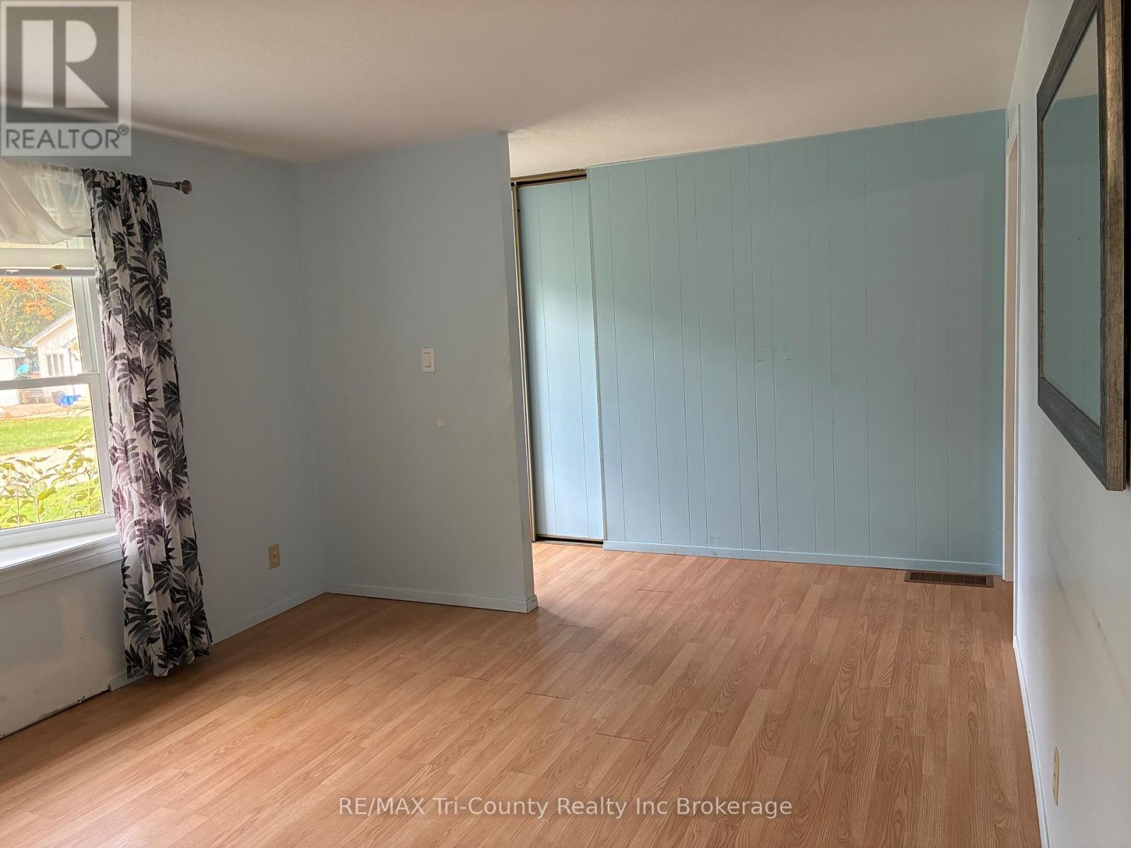 10 Elizabeth Street, Bayham, Ontario  N0J 1T0 - Photo 4 - X13857436