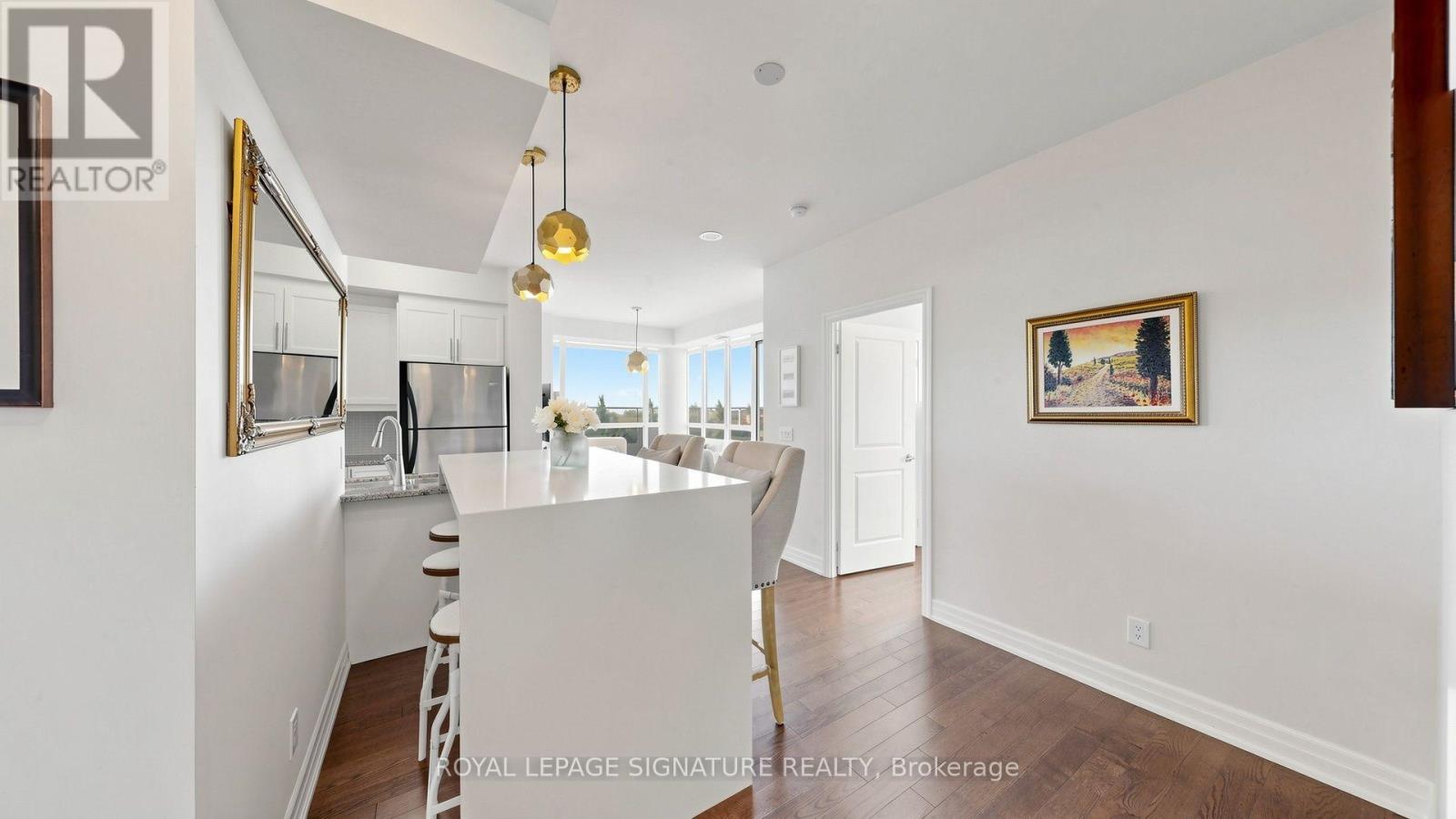 402 - 500 St Clair Avenue W, Toronto, Ontario  M6C 1A8 - Photo 17 - C13857534