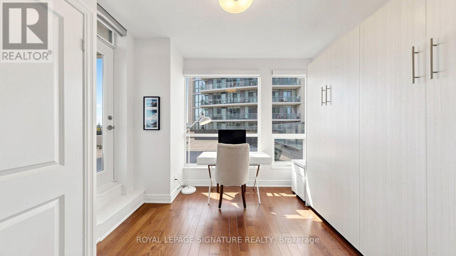 402 - 500 St Clair Avenue W, Toronto, Ontario  M6C 1A8 - Photo 24 - C13857534