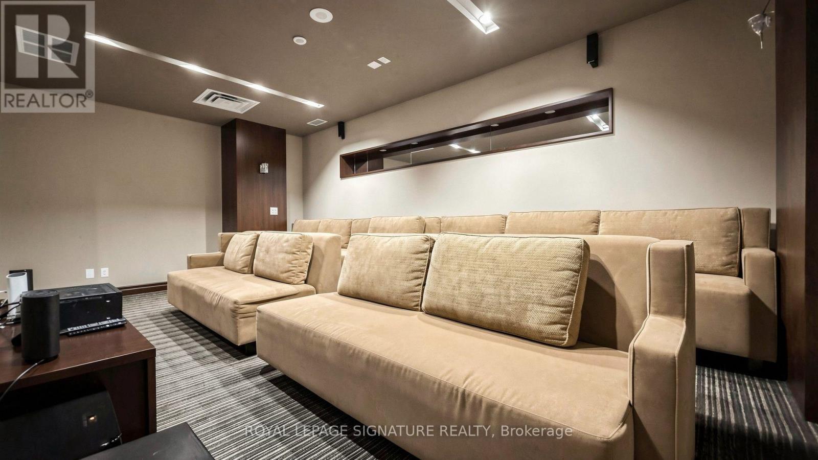 402 - 500 St Clair Avenue W, Toronto, Ontario  M6C 1A8 - Photo 36 - C13857534