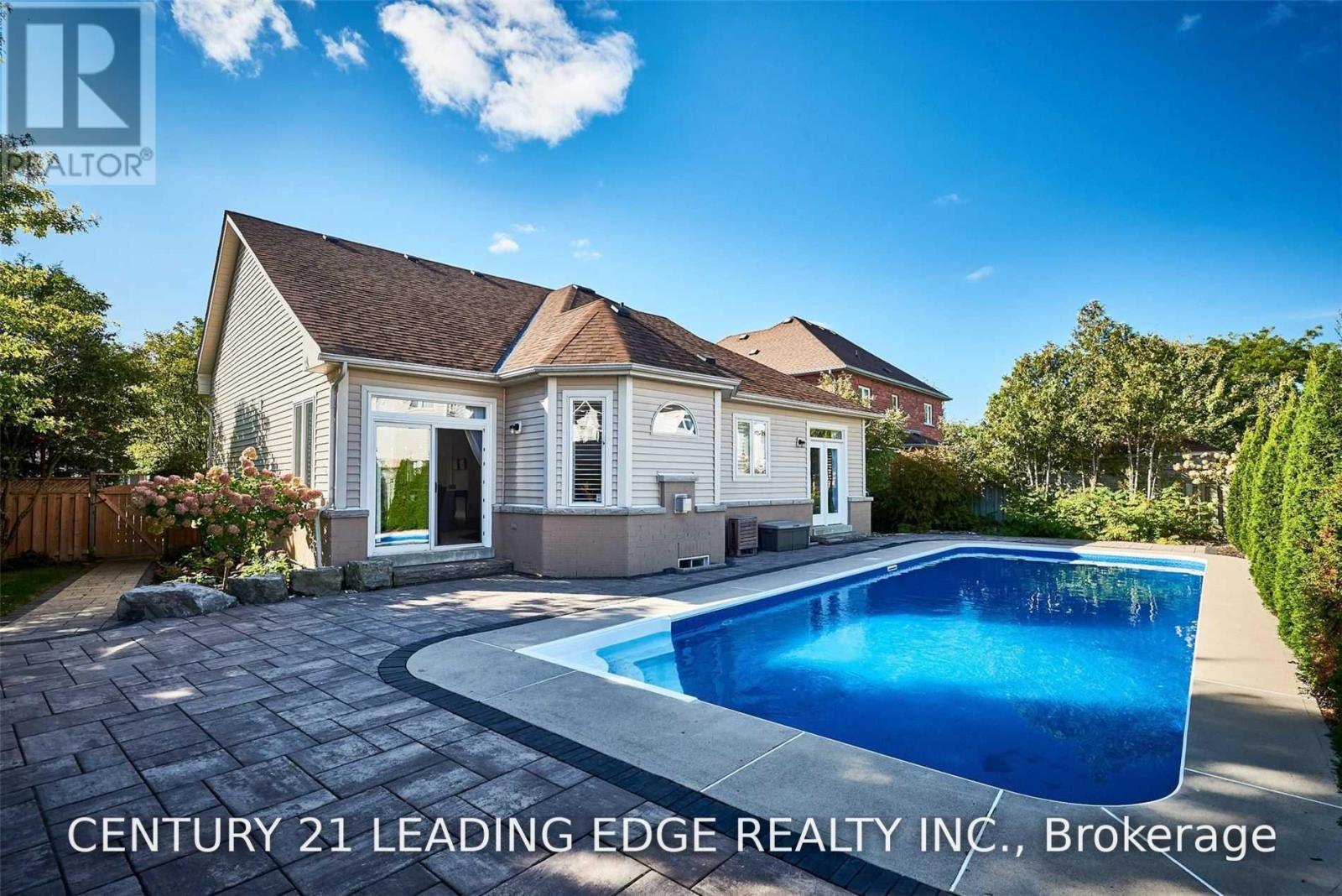 12 Coastview Court, Whitby (Port Whitby), Ontario  L1N 9N6 - Photo 38 - E13857434