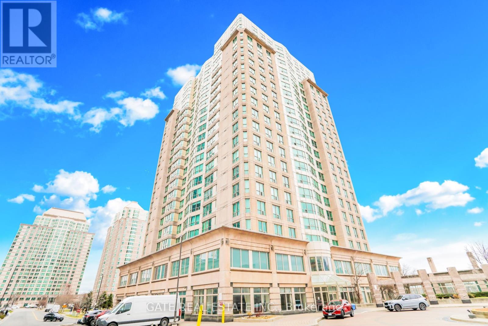1111 - 8 Lee Centre Drive, Toronto, Ontario  M1H 3H8 - Photo 2 - E13857450