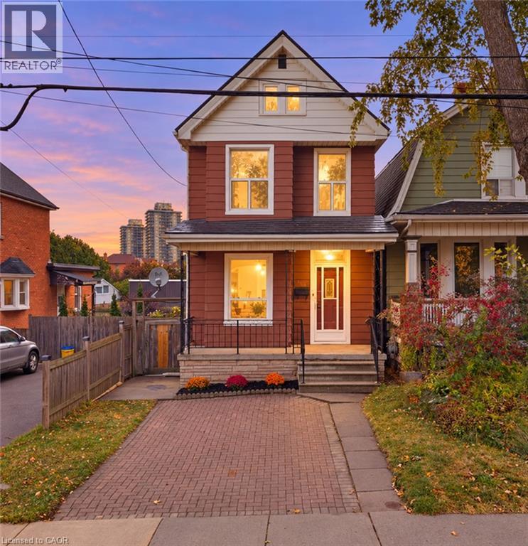 109 MACAULAY Street E, Hamilton, Ontario