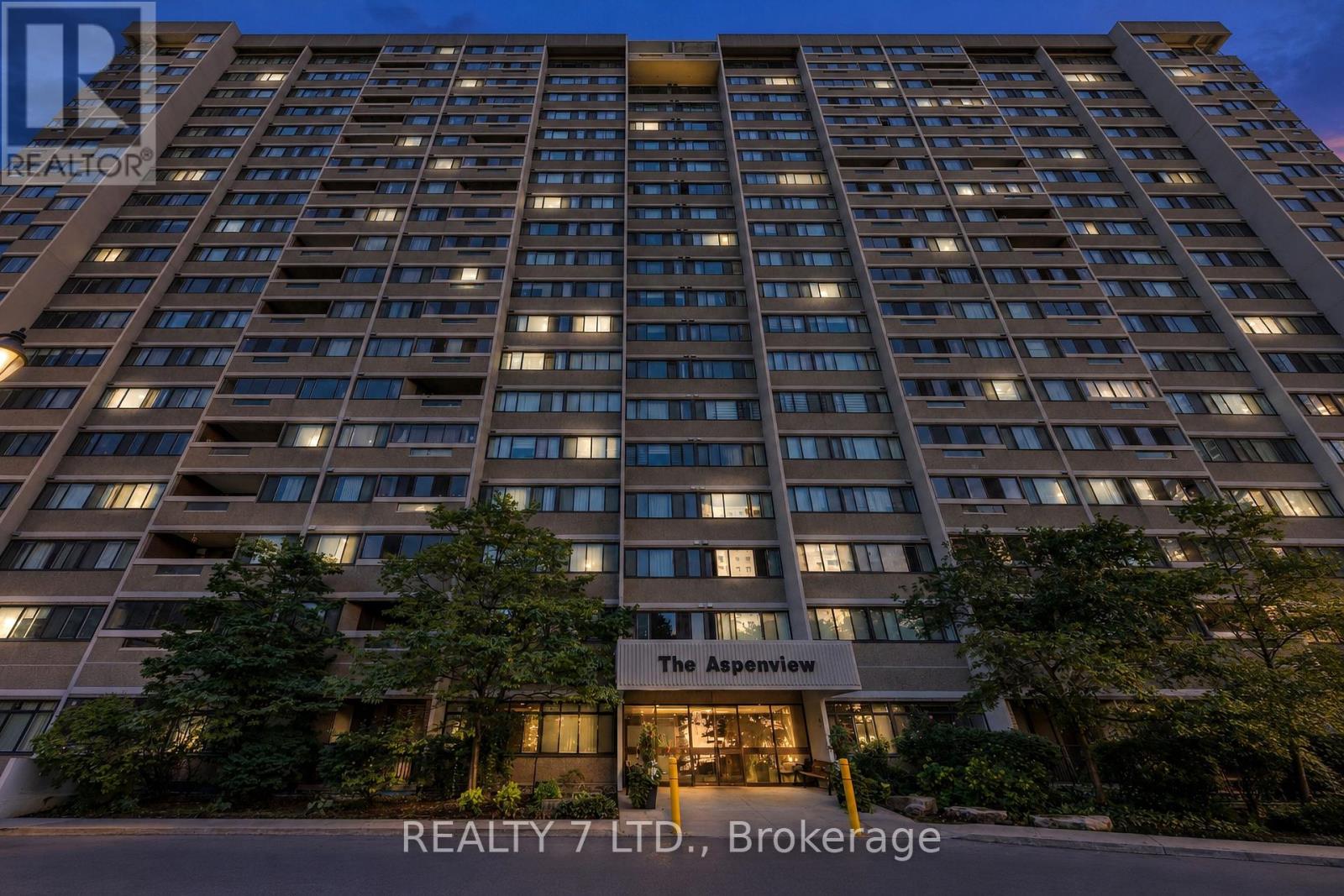 1507 - 50 ELM DRIVE E, Mississauga, Ontario