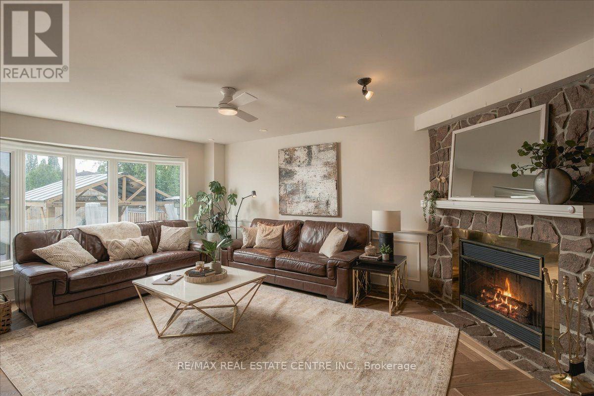 1749 Heritage Way, Oakville, Ontario  L6M 3A2 - Photo 18 - W13857480