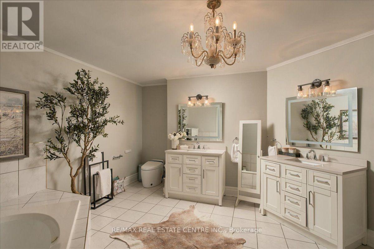 1749 Heritage Way, Oakville, Ontario  L6M 3A2 - Photo 26 - W13857480