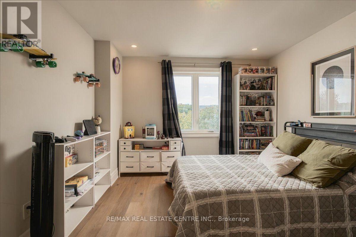1749 Heritage Way, Oakville, Ontario  L6M 3A2 - Photo 31 - W13857480
