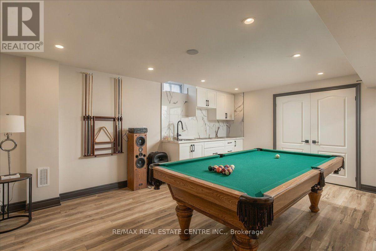 1749 Heritage Way, Oakville, Ontario  L6M 3A2 - Photo 37 - W13857480