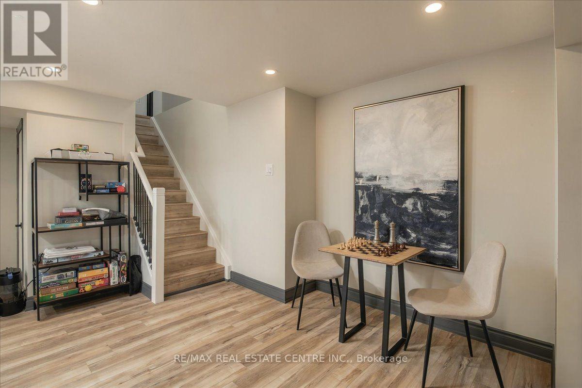 1749 Heritage Way, Oakville, Ontario  L6M 3A2 - Photo 40 - W13857480