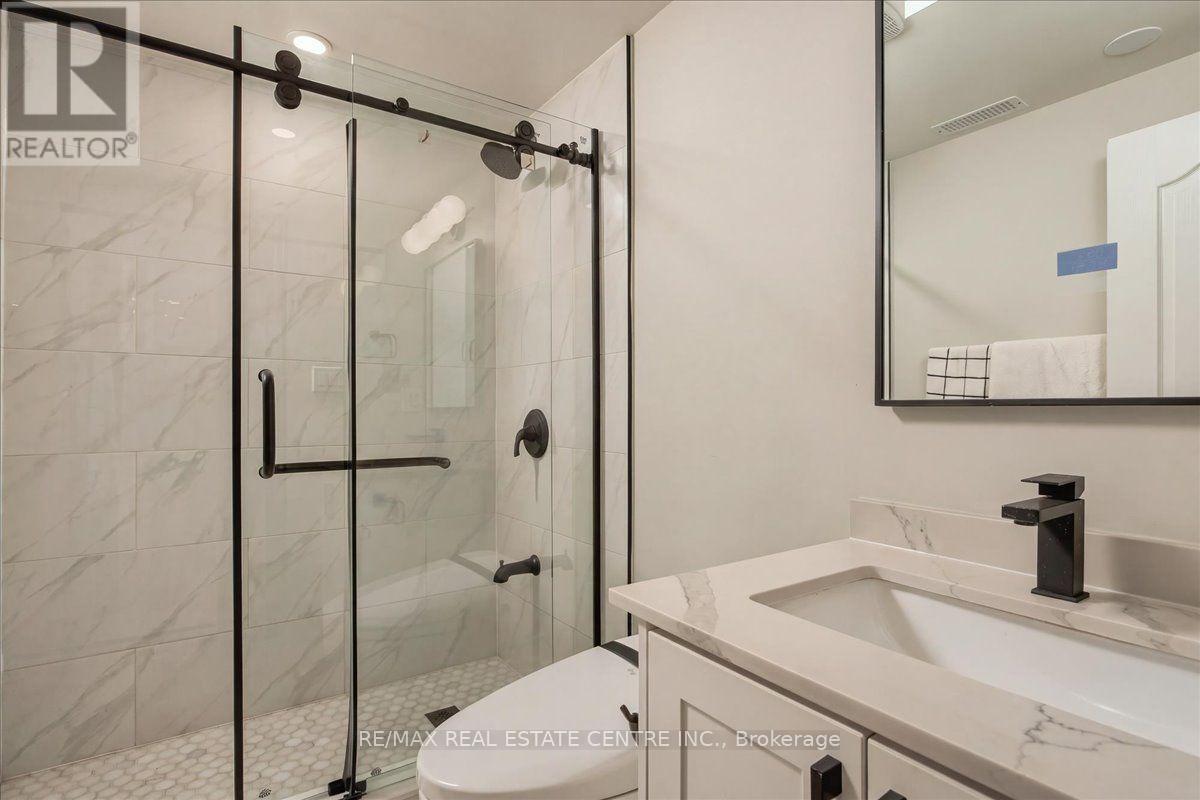 1749 Heritage Way, Oakville, Ontario  L6M 3A2 - Photo 45 - W13857480