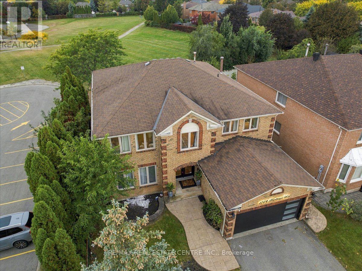 1749 Heritage Way, Oakville, Ontario  L6M 3A2 - Photo 47 - W13857480