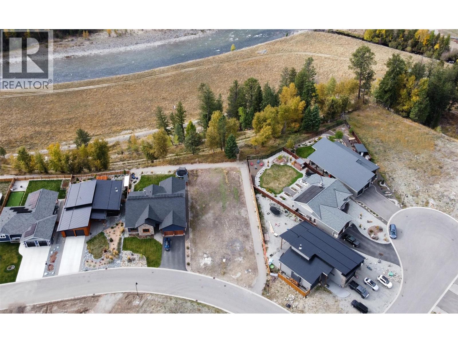 725 St Mary River Drive Kimberley British Columbia Canada V1A3J4 2