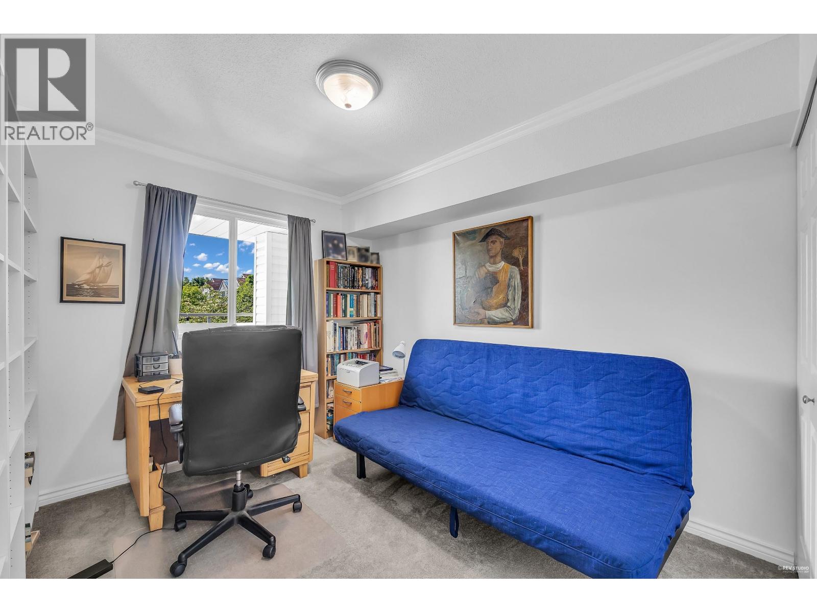 15 5661 LADNER TRUNK ROAD