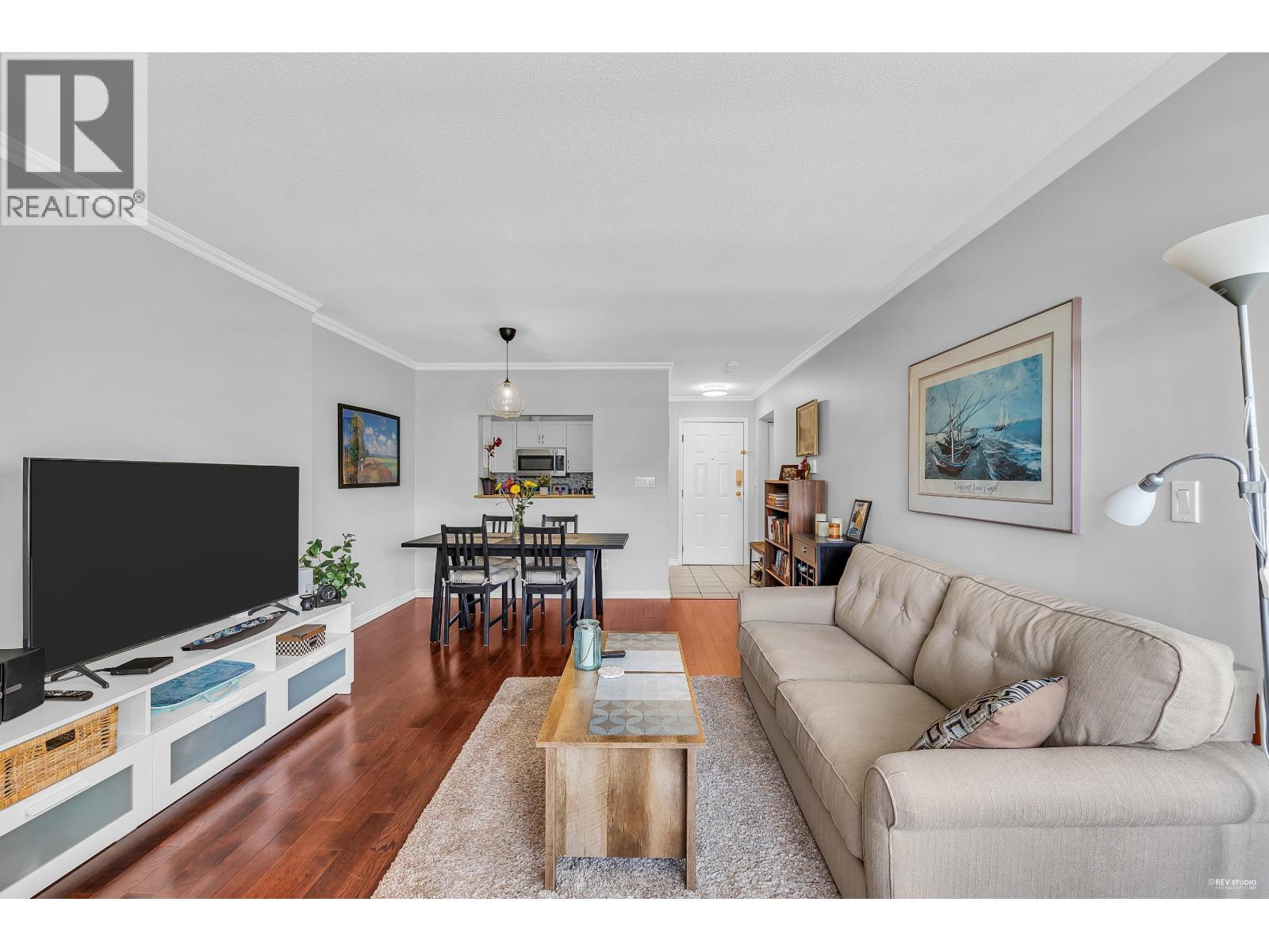 15 5661 LADNER TRUNK ROAD