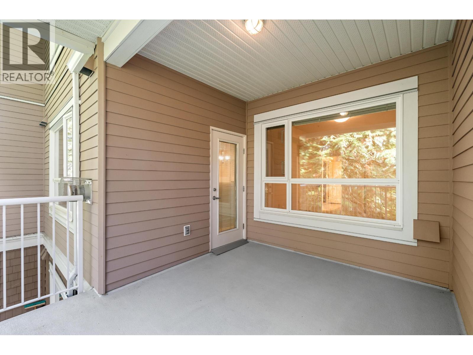 208 3151 CONNAUGHT CRESCENT
