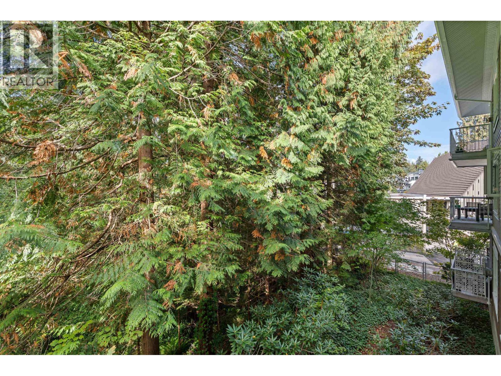 208 3151 CONNAUGHT CRESCENT