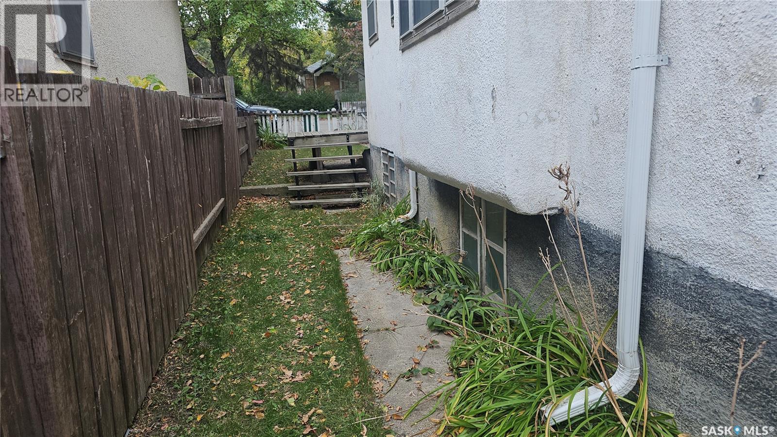 114 N Avenue S, Saskatoon, Saskatchewan  S7M 2M7 - Photo 6 - SK050276