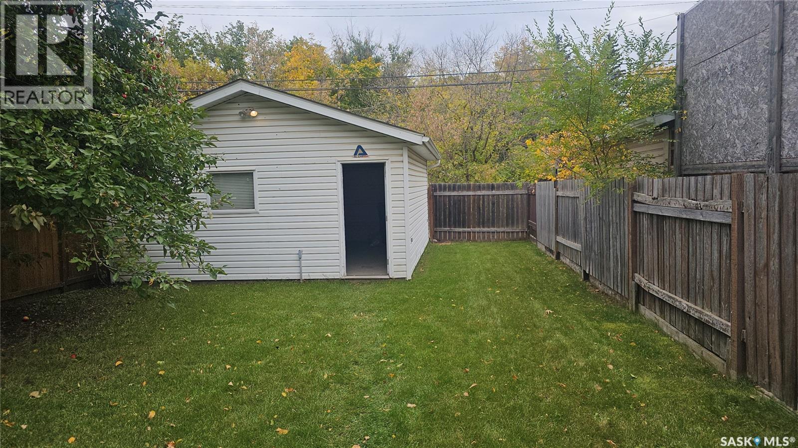 114 N Avenue S, Saskatoon, Saskatchewan  S7M 2M7 - Photo 8 - SK050276