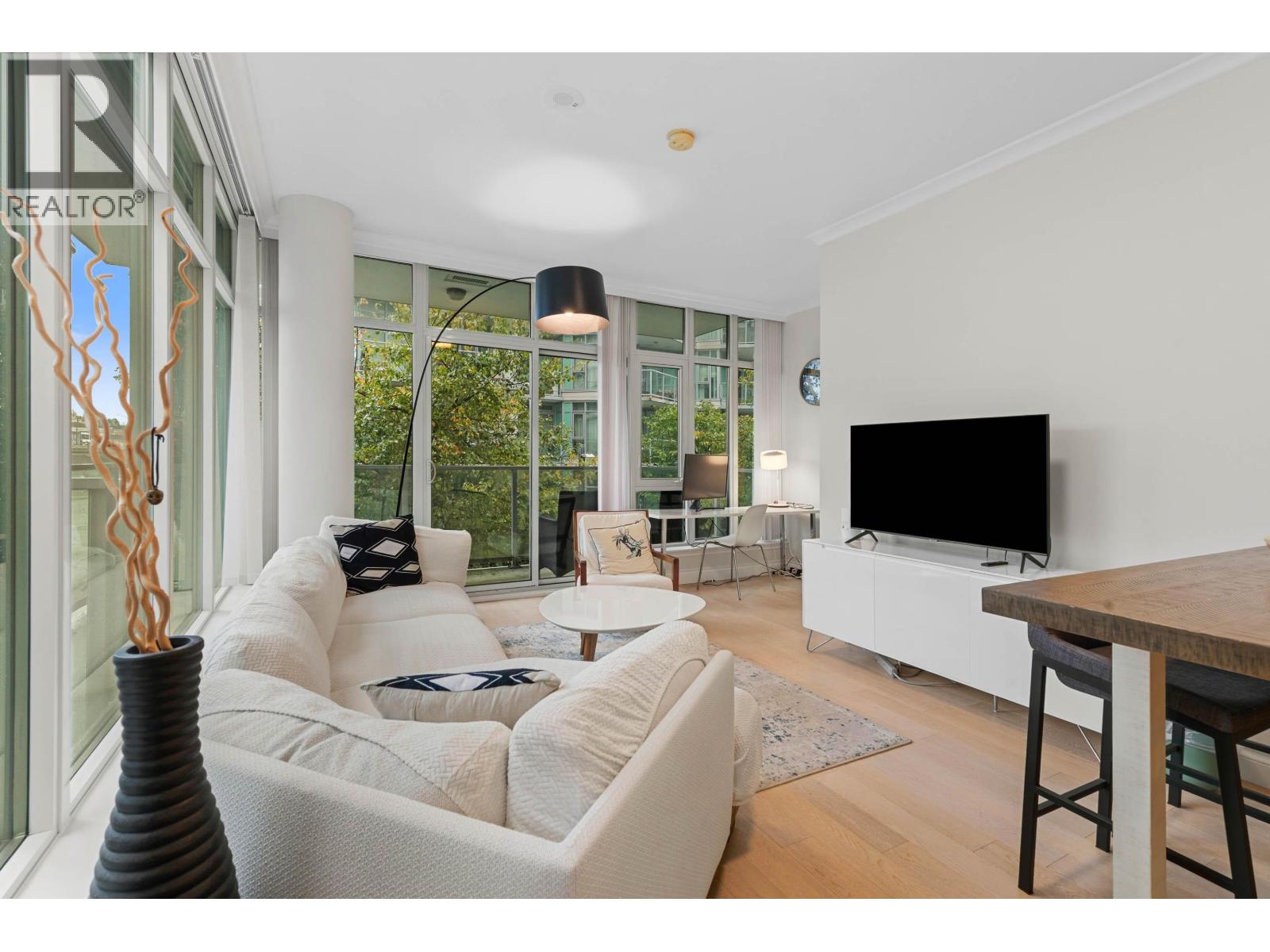 211 185 VICTORY SHIP WAY