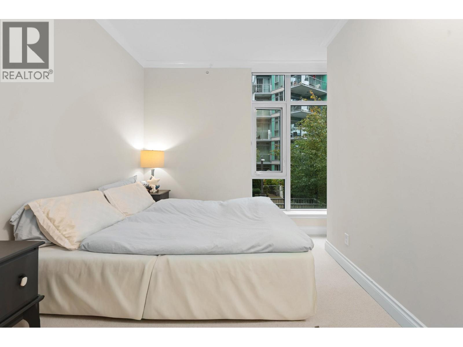 211 185 VICTORY SHIP WAY