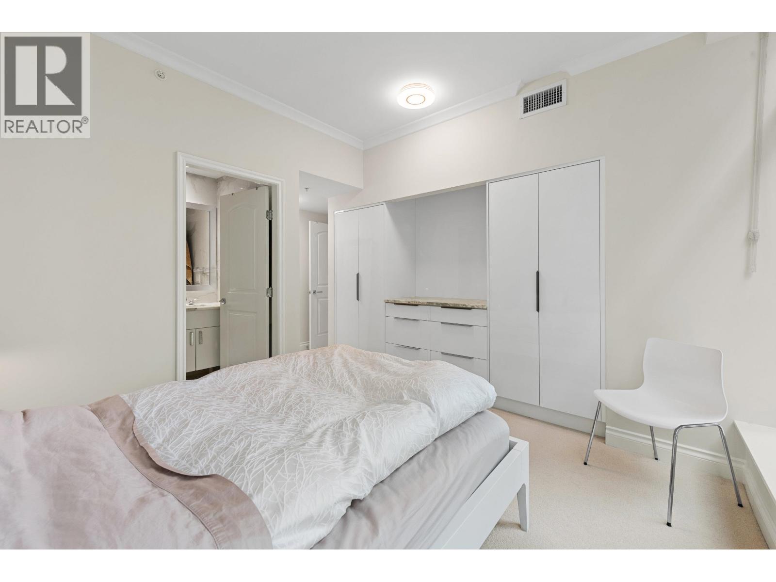 211 185 VICTORY SHIP WAY