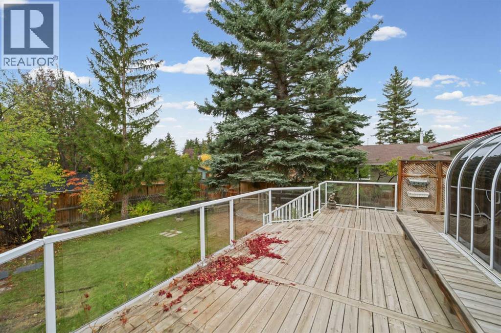 60 Silverview Way NW, Calgary, Alberta  T3B 3J8 - Photo 27 - A2348793