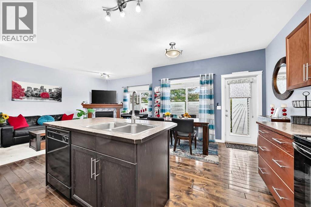 119, 100 Coopers Common SW