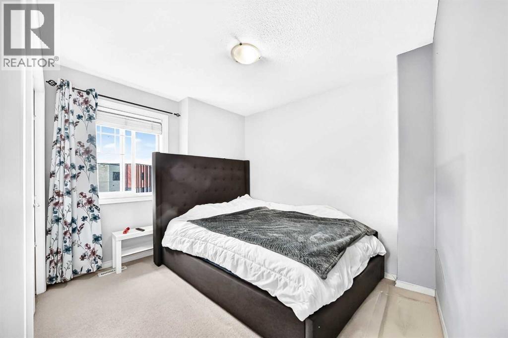 119, 100 Coopers Common SW