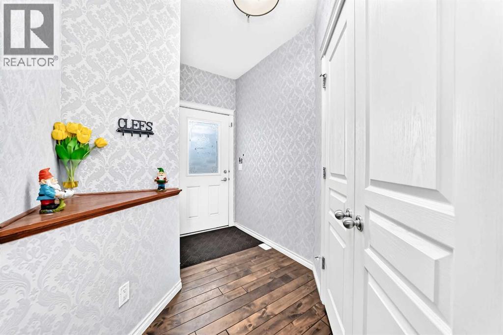 119, 100 Coopers Common SW
