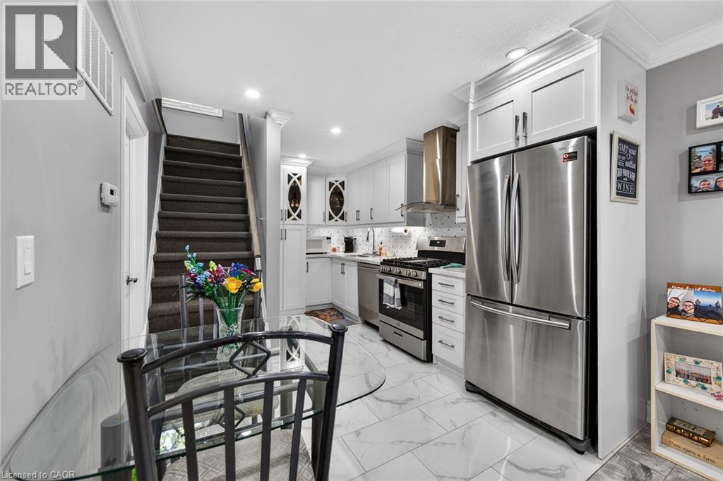 219 Hess Street S, Hamilton, Ontario  L8P 3P3 - Photo 6 - 40863580