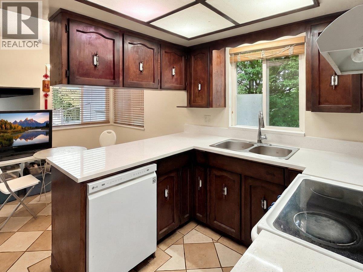 10760 Seamount Road, Richmond, British Columbia  V7A 4P6 - Photo 5 - R3171818