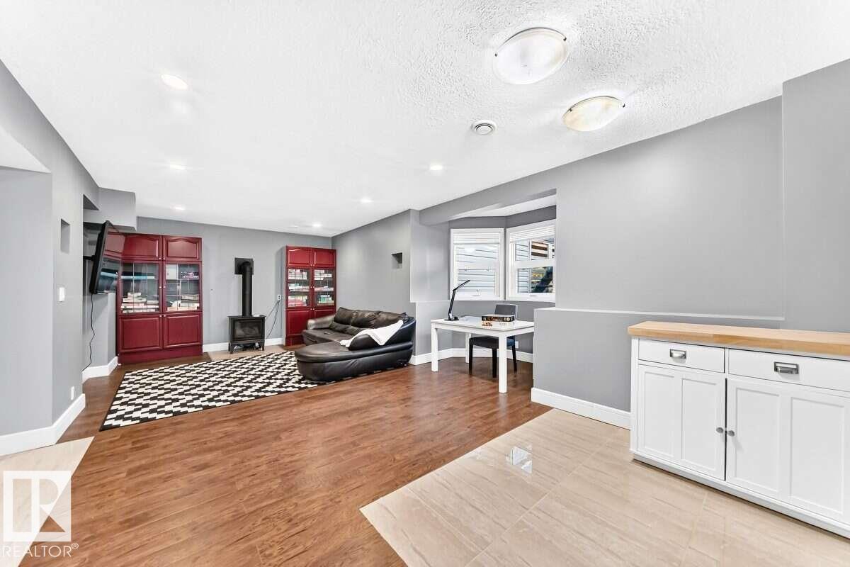 #106 53319 RGE ROAD 14