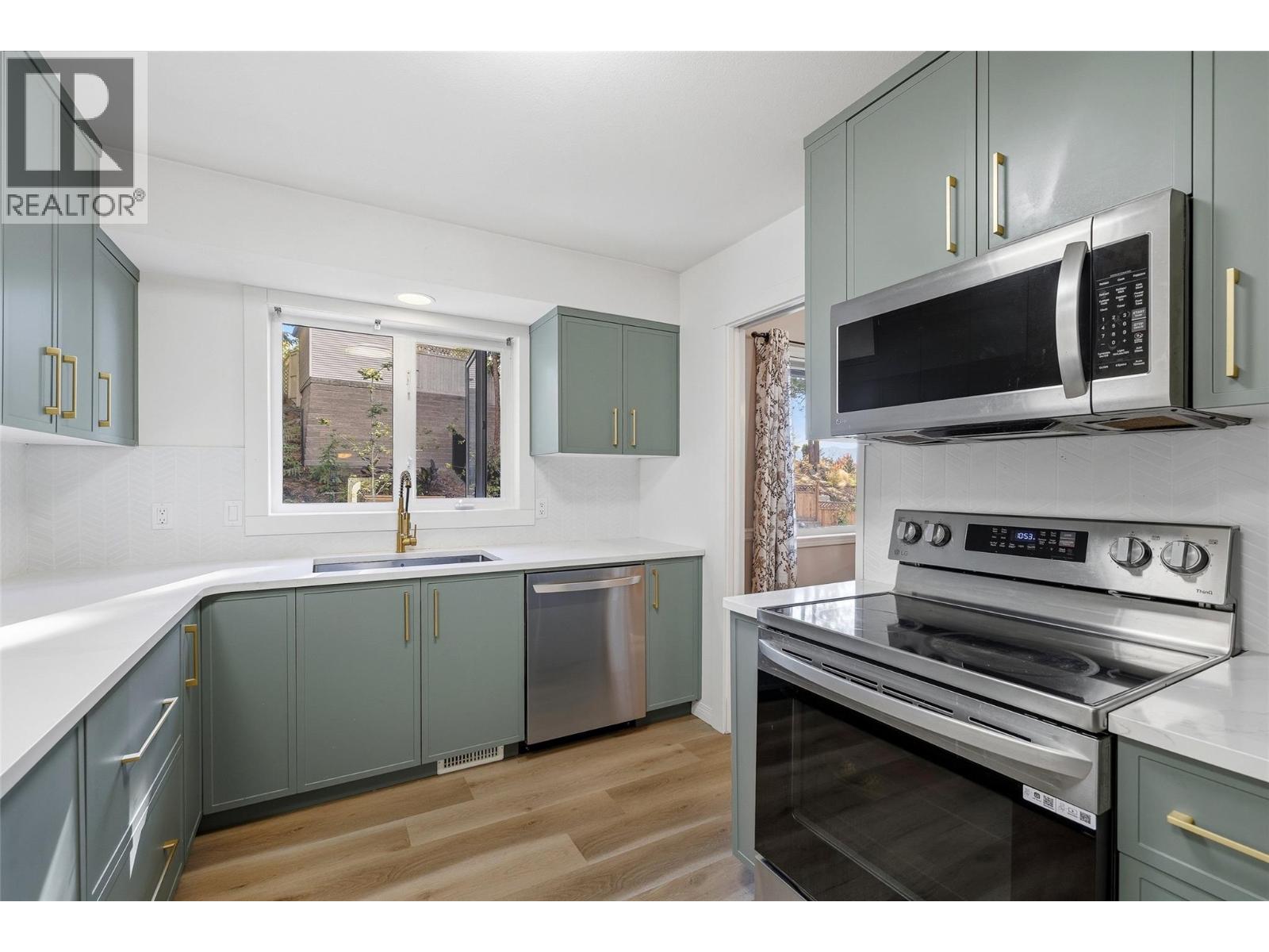 2109 Sunview Drive