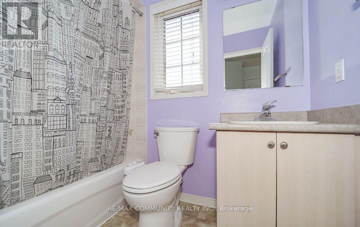 2 Oglevie Drive, Whitby, Ontario  L1R 2Y4 - Photo 21 - E13857560