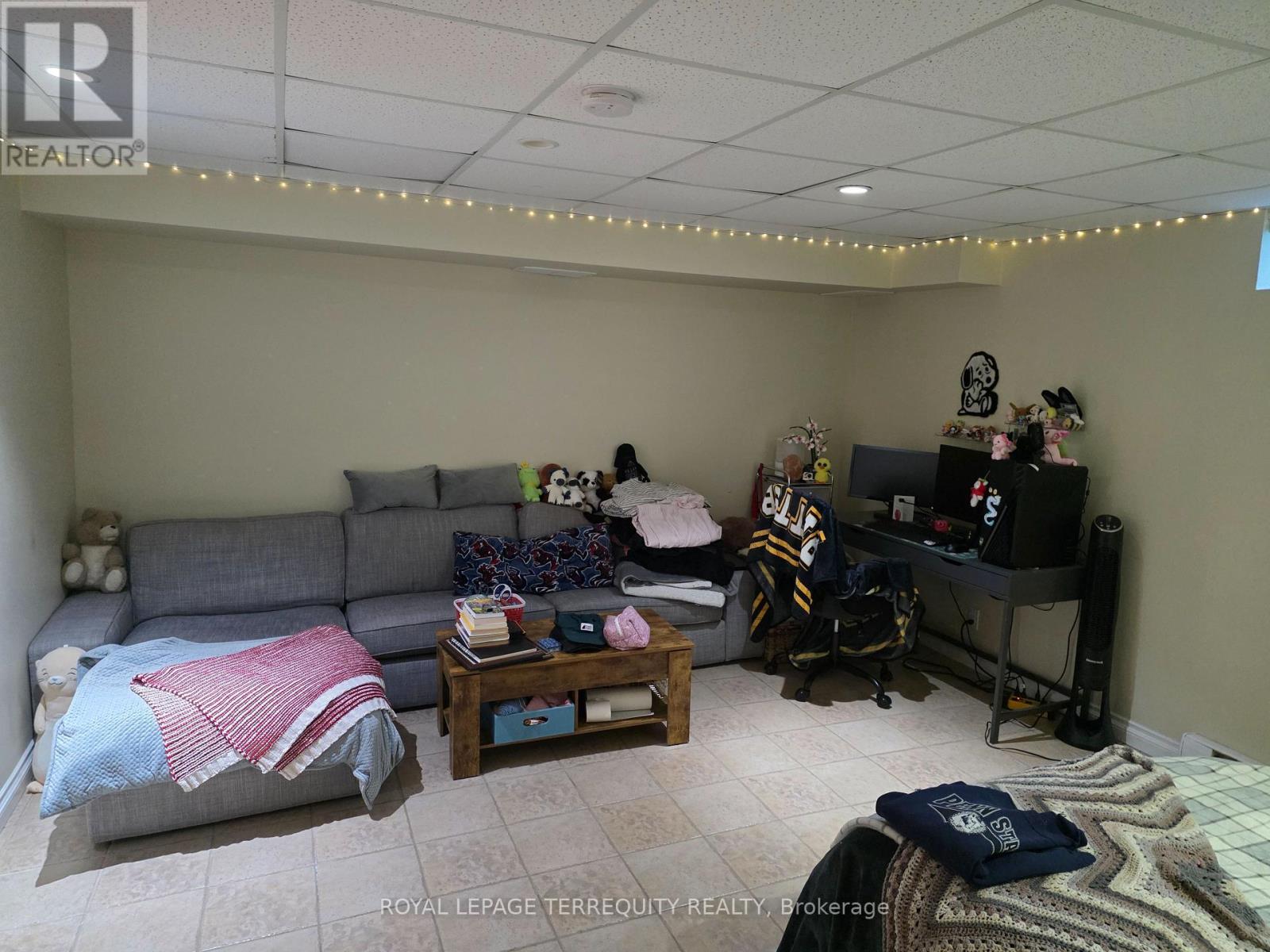 20 Gateway Court, Whitby, Ontario  L1R 3M9 - Photo 9 - E13857562