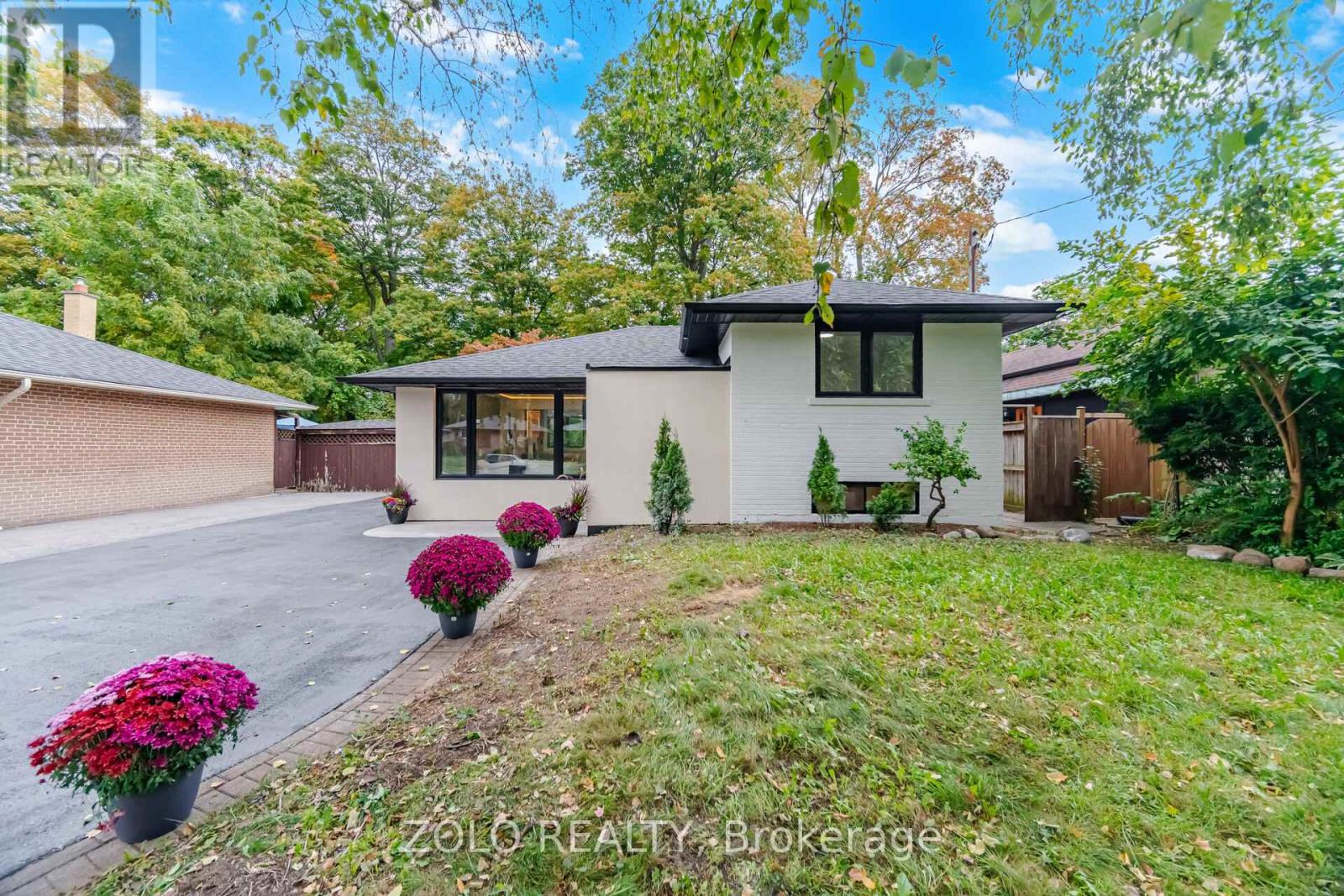 53 Morning Dew Road, Toronto, Ontario  M1E 3X2 - Photo 3 - E13857586
