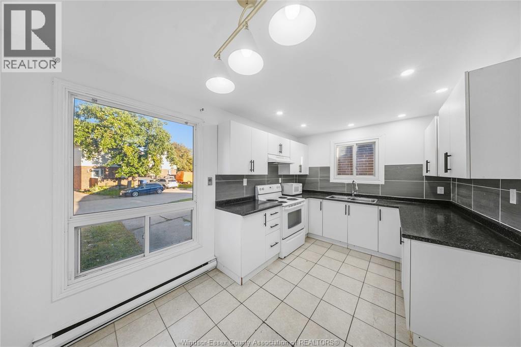 1341 Arncliffe Pl, Windsor, Ontario  N8S 4K1 - Photo 17 - 26024361