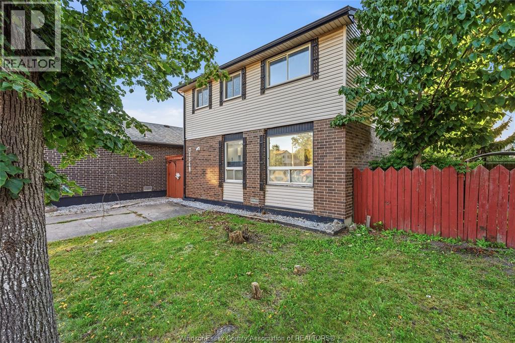 1341 Arncliffe Pl, Windsor, Ontario  N8S 4K1 - Photo 6 - 26024361