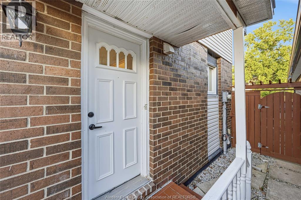 1341 Arncliffe Pl, Windsor, Ontario  N8S 4K1 - Photo 8 - 26024361