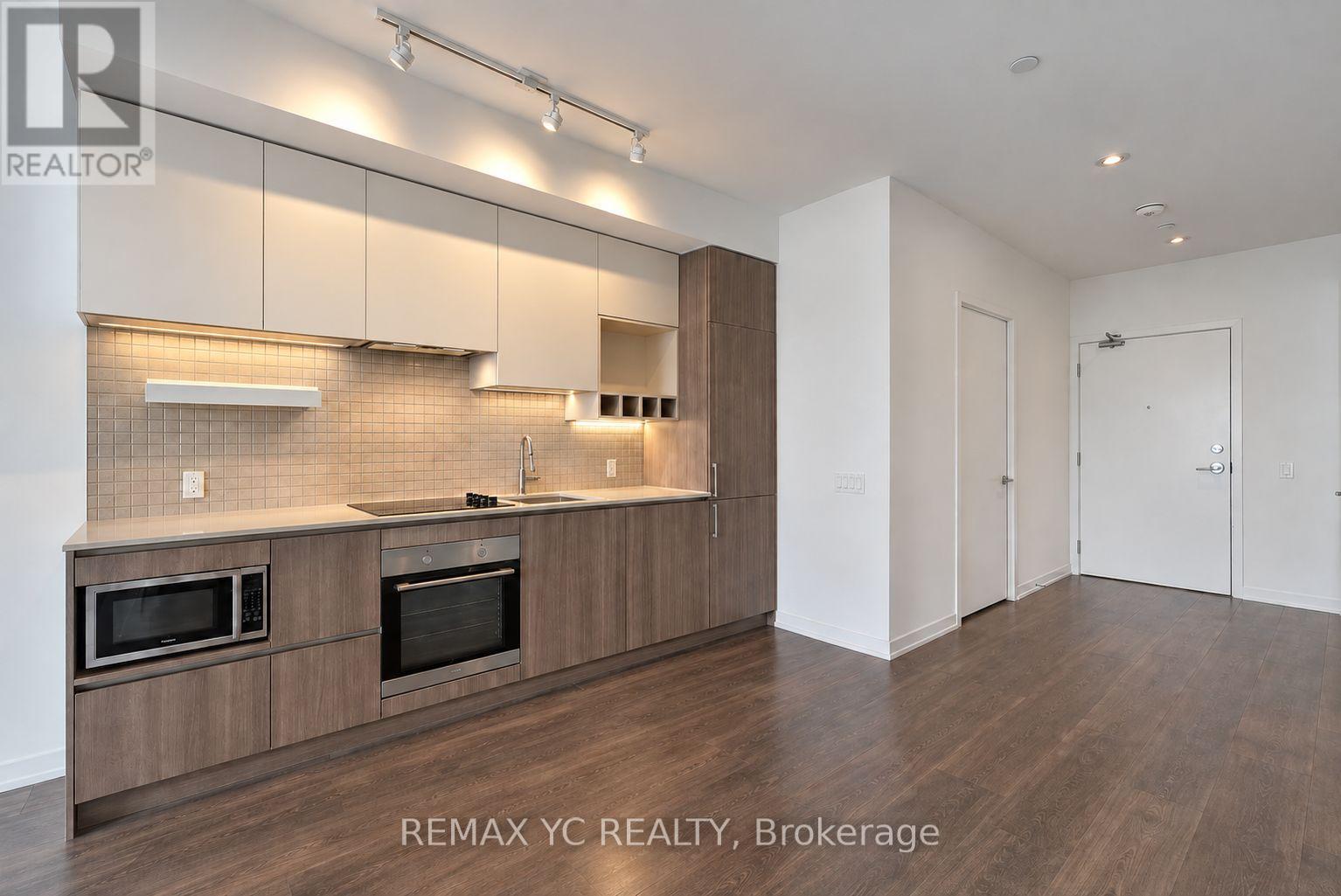 2601 - 898 PORTAGE PARKWAY, Vaughan, Ontario