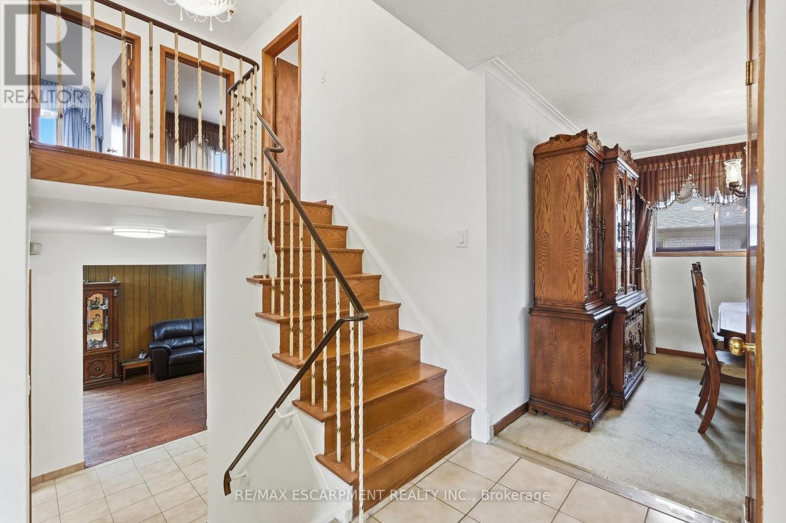 7566 Netherwood Road, Mississauga, Ontario  L4T 2N9 - Photo 9 - W13857592