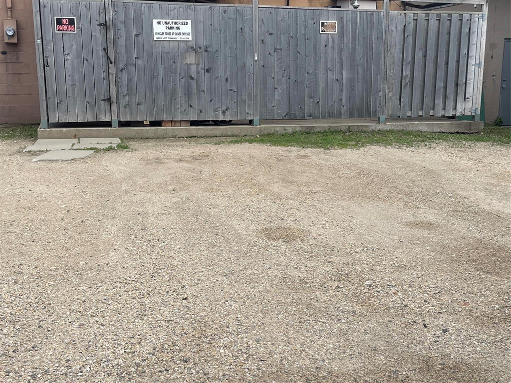 604 Main Street, Swan River, Manitoba  R0L 1Z0 - Photo 2 - 202624737